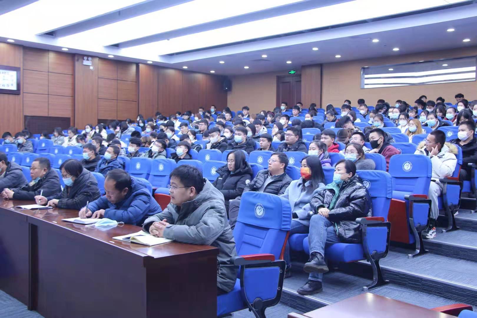 会场2.jpg