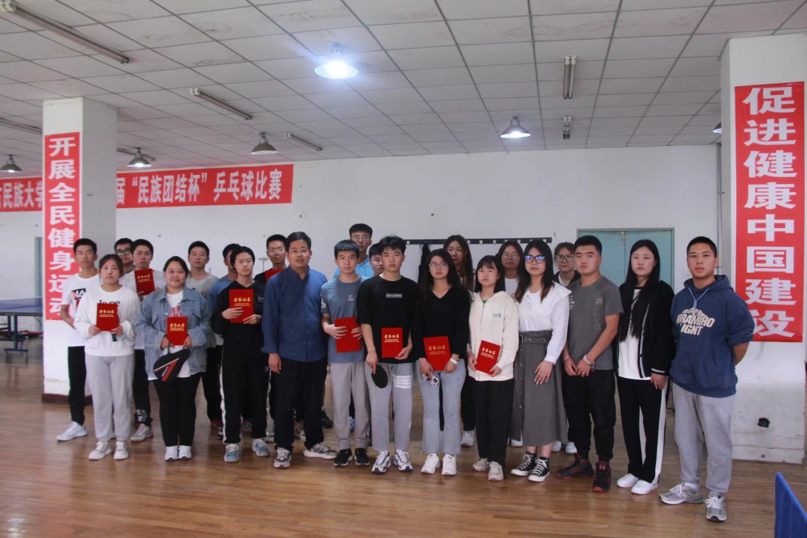 c652d80acc45681a4143274f3115eec.jpg