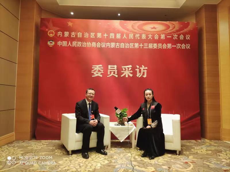 李志刚政协发言采访.jpg