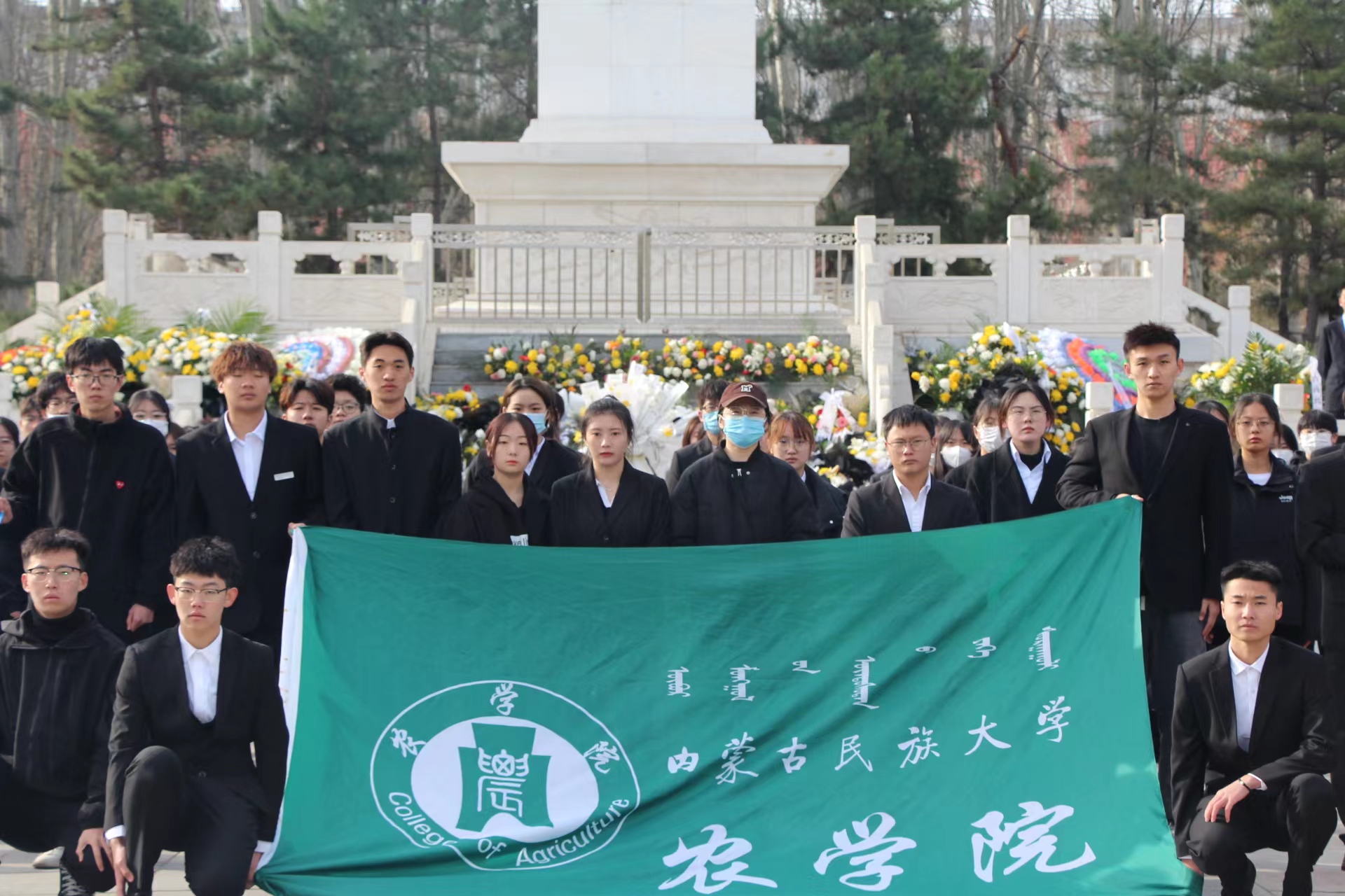 baba9cc1e8036bed15bf7a9c590b709.jpg